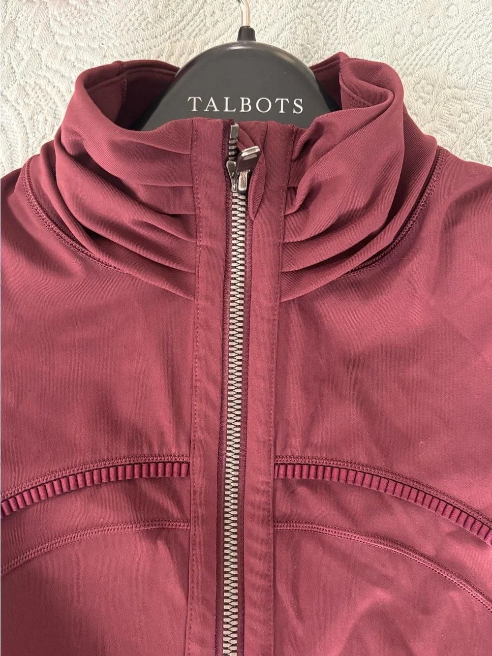 Lululemon Women's Burgundy Zip-Up Jacket
